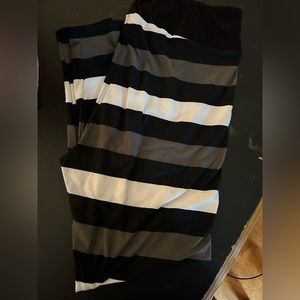 Black stripe lularoe leggings tc2